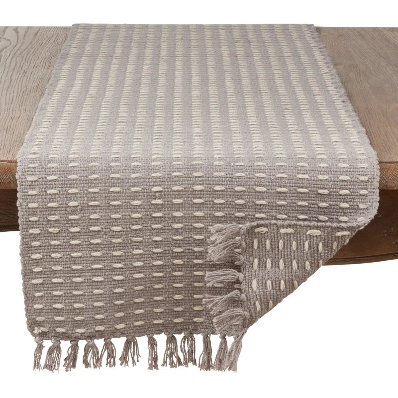Daisetta Table Runner