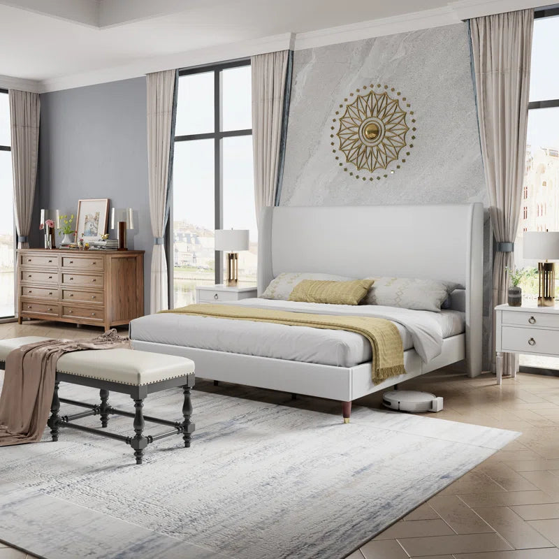 Belo Upholstered Platform Bed