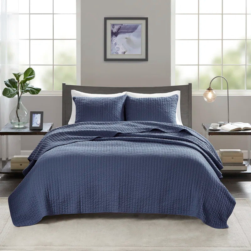 Barwick Reversible Solid 3 Piece Quilt Set