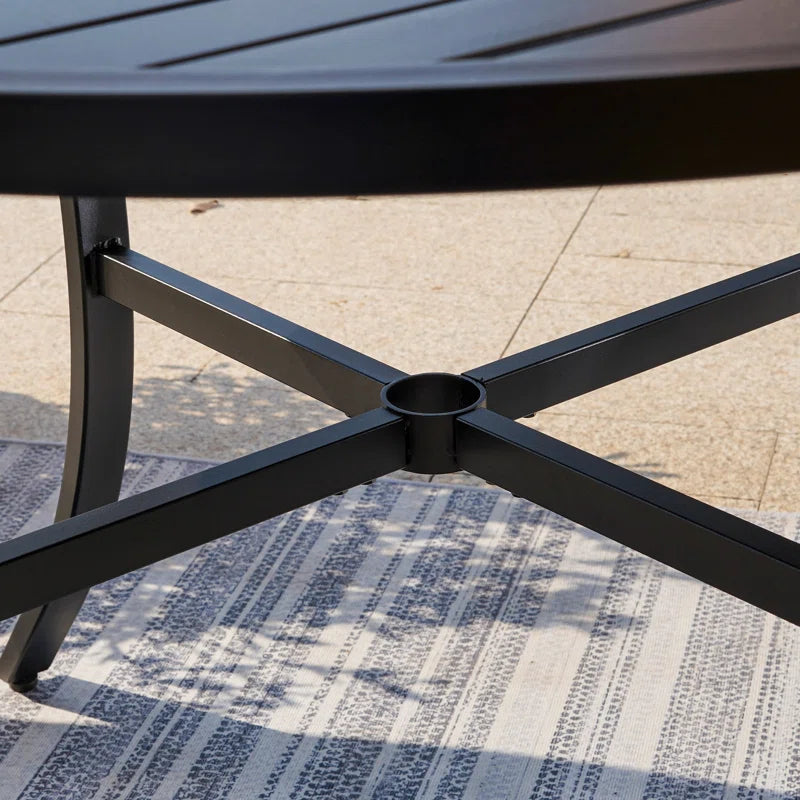 Alyah round Metal Outdoor Dining Table