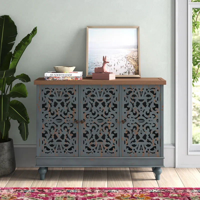 Exum Accent Chest