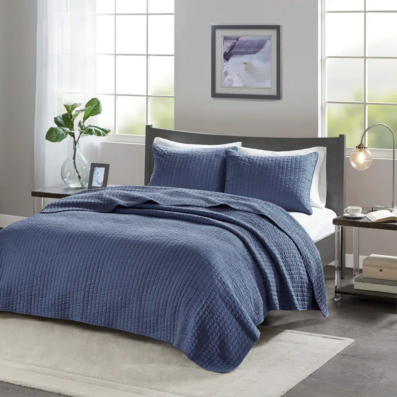 Barwick Reversible Solid 3 Piece Quilt Set