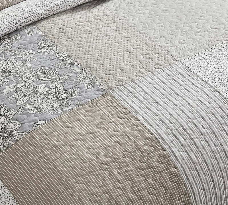 Quinn Cotton Patchwork Reversible Quilt Set