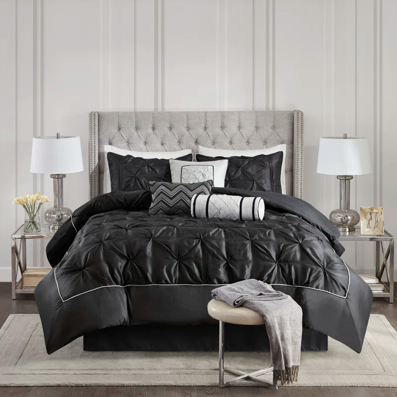 Laurel 7 Piece Tufted Comforter Set