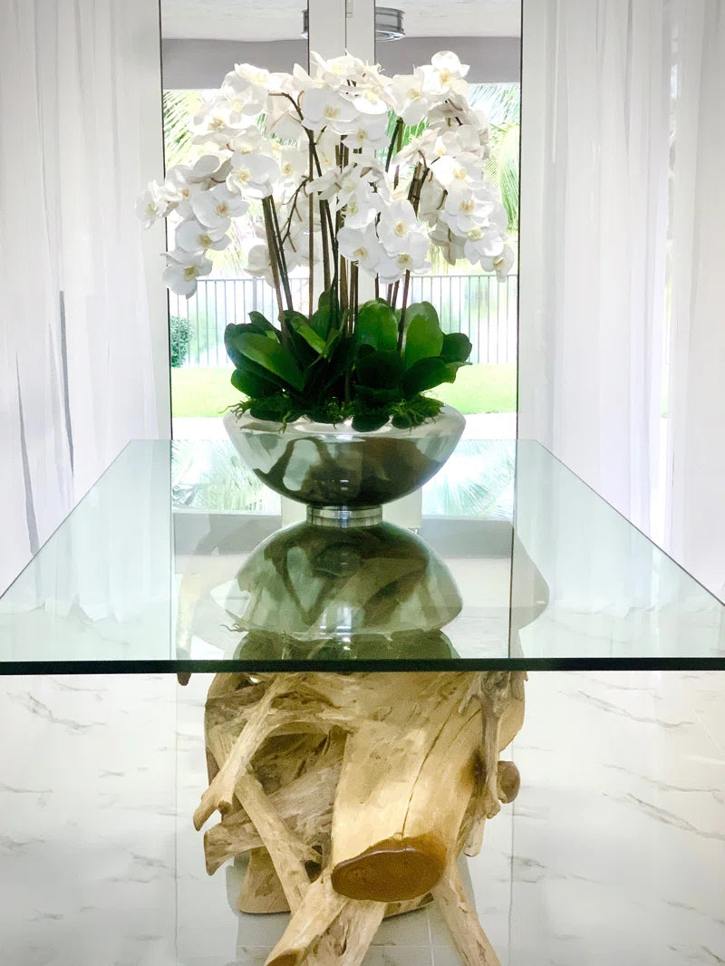 Arrangement in Planter