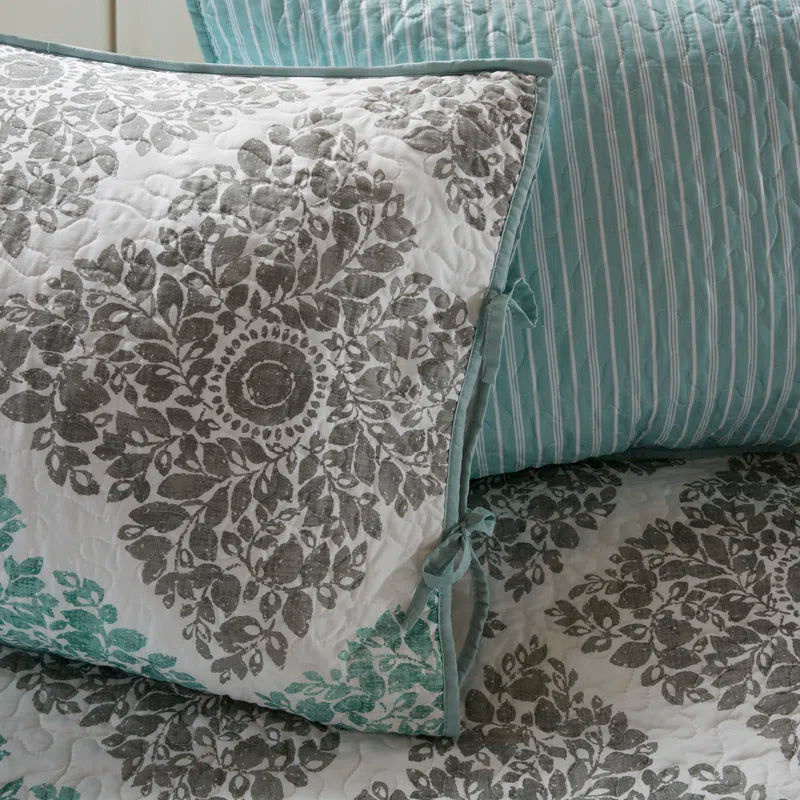 6 Piece Reversible Daybed Cover Set