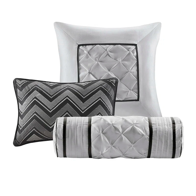 Laurel 7 Piece Tufted Comforter Set