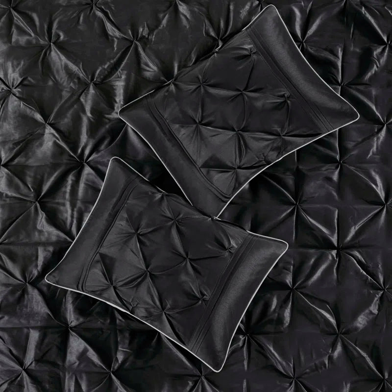 Laurel 7 Piece Tufted Comforter Set