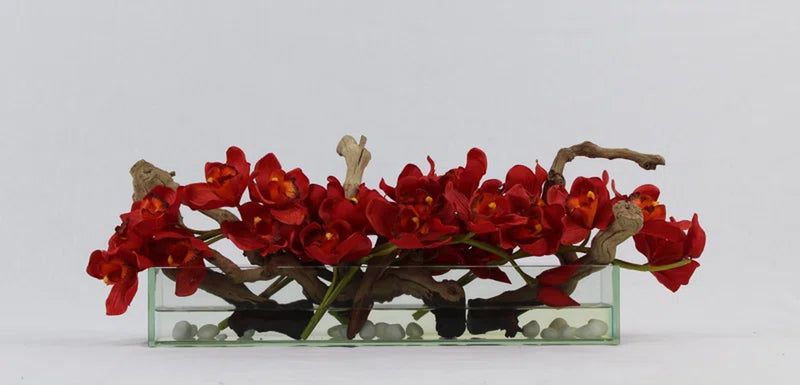 Arrangement in Planter